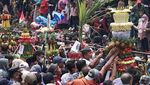 Melihat Lebih Dekat Tradisi Syawalan Gunungan Megono