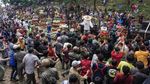 Melihat Lebih Dekat Tradisi Syawalan Gunungan Megono