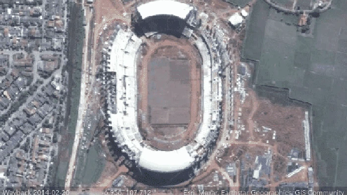 Transformasi Stadion Gelora Bandung Lautan Api (GBLA) Kota Bandung dalam rentang 2014-2021