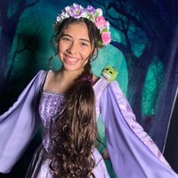 Merasa cocok dengan Xochitl Gomez, produser film Doctor Strange bahkan menulis ulang skrip untuknya. Foto: Instagram @_xochitl.gomez