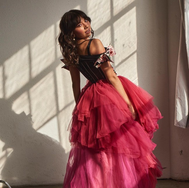 Di situ lah aku menangis, ketika itu ibuku tidak tahu. Aku tidak ingin ibuku tahu tapi aku benar-benar menangis saat malam. Itu gila aku menjadi bagian dari hal yang besar ini. Itu sangat gila, ungkapnya kepada Entertainment Tonight.Foto: Instagram @_xochitl.gomez