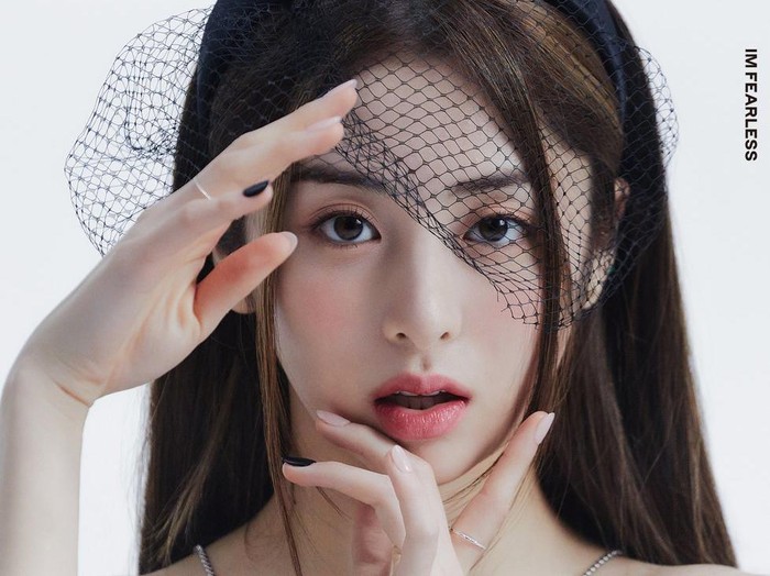 Yunjin LE SSERAFIM Yunjin LE SSERAFIM