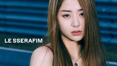 8 Potret Cantik Yunjin LE SSERAFIM, Idol KPop Viral Mirip Dewi Perssik