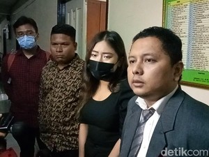 Didakwa Cemarkan Nama Anak Ahok, Ayu Thalia Beri Perlawanan