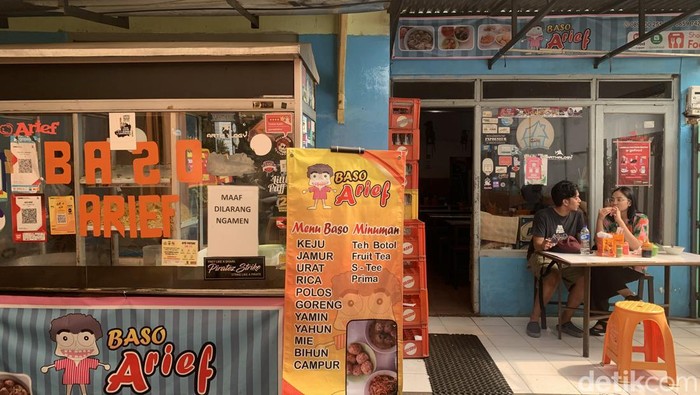 Bakso Arief Bandung di Jalan Wira Angun Angun