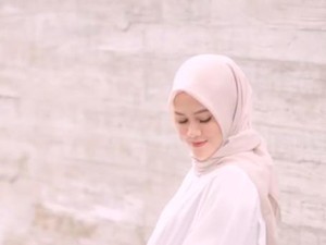 Henny Rahman Ramai Disebut Hamil Anak Alvin Faiz Gegara Hal Ini