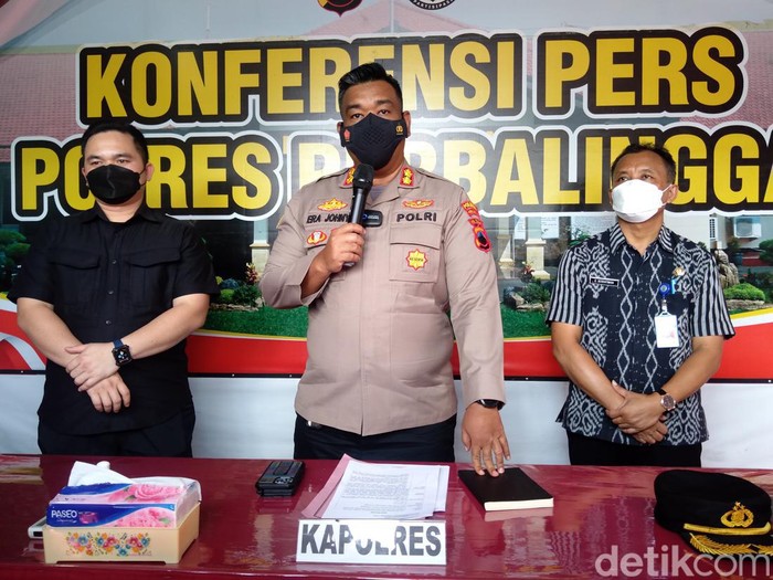 Kapolres Purbalingga AKBP Era Jhony Kurniawan saat konferensi pers, Selasa (10/5/2022).