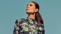 Lantaran tubuhnya sudah kembali langsing seperti sebelum hamil. (Foto: dok. Instagram @kareenakapoorkhan)  