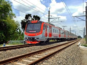 KCI Dapat Tambahan 10 Rangkaian KRL dari INKA Tahun Ini