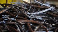 Biji vanilla ternyata juga memiliki harga yang fantastis. Yaitu biji vanilla yang berasal dari Madagaskar, Afrika Timur. Biji vanilla yang aromanya harum semerbak ini dibanderol harga $600 (Rp 8,7 juta). Foto: Getty Images/iStockphoto
