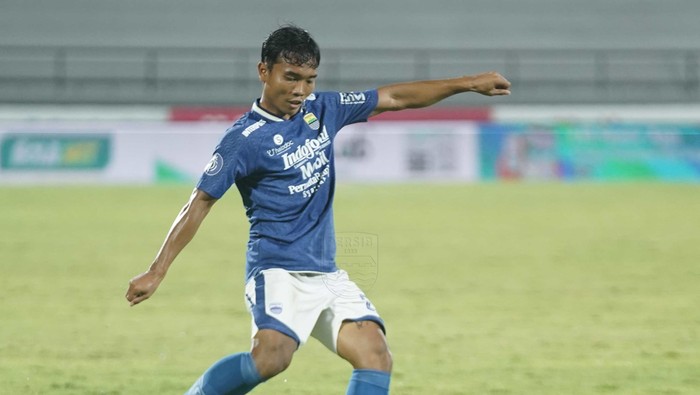Mario Jardel saat bermain untuk Persib.