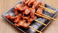 Ampela ayam yang gurih kenyal enak dibuat yakitori atau sate khas Jepang. Yakitori ampela ayam ini gampang dibuat dan bumbunya sederhana. Ikuti petunjuk resep ini untuk membuatnya Foto: iStock