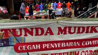 Aktivitas perdagangan di Pasar Cipulir kembali bergeliat usai libur lebaran.
