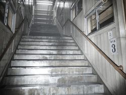 Stasiun Kereta Seram di Jepang Ini Dikira Sungguhan