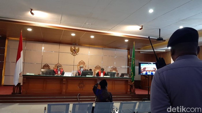Suasana sidang Habib Bahar bin Smith di PN Bandung.
