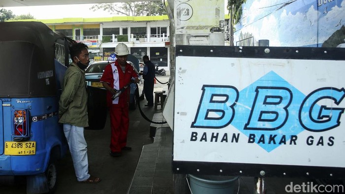 Harga Bahan Bakar Gas (BBG) naik menjadi Rp 4.500 per liter. Ketentuan ini ternyata sudah berlaku mulai 1 Mei 2022 lalu.