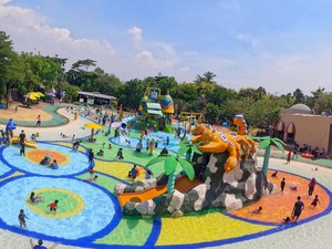 10 Rekomendasi Kolam Renang untuk Liburan di Bekasi