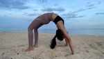 Mengintip Farahdiba Ferreira Latihan Yoga Buat Healing