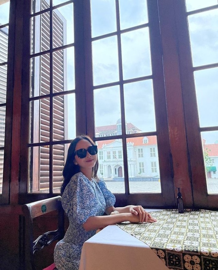 Galeri Triyana Mahadewi 10 Potret Triyana Mahadewi, Mantan Istri Turah Parthayana Saat Kulineran