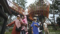 Dinas Pendidikan di DKI Jakarta sejak awal sudah menetapkan libur sekolah sampai hari Rabu (11/5/2022). Berdasarkan surat nomor 13504/-1.851, siswa SD sampai SMA akan kembali masuk sekolah mulai hari Kamis (12/5/2022).