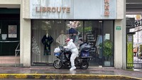 Xu Tianchen, ekonom China untuk Economist Intelligence Unit mengatakan gangguan rantai pasokan jangka pendek akan berdampak pada ekonomi China secara keseluruhan.
