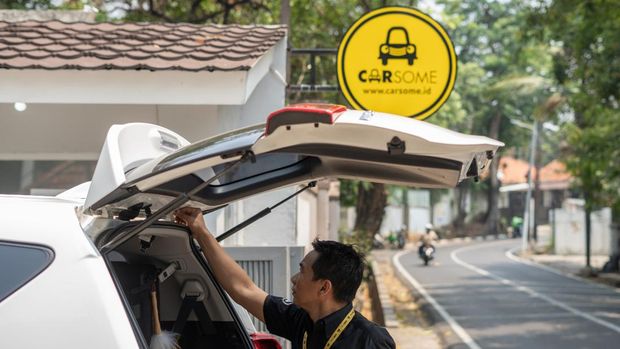 Inspeksi mobil bekas Carsome