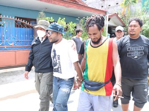 Dugaan Provokatif Bikin Jubir Petisi Rakyat Papua Jefry Wenda Diciduk Polisi