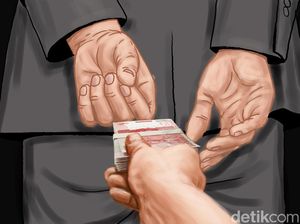 Jadi Tersangka Kredit Fiktif, Ketua LPD Bakas Klungkung Diperiksa 1,5 Jam