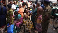 Pada Selasa kemarin, Kementerian Pertahanan Sri Lanka memerintahkan pasukan keamanan untuk menembak siapa pun yang menyebabkan kerusakan, pembakaran dan kekerasan di tengah krisis yang terus memanas.