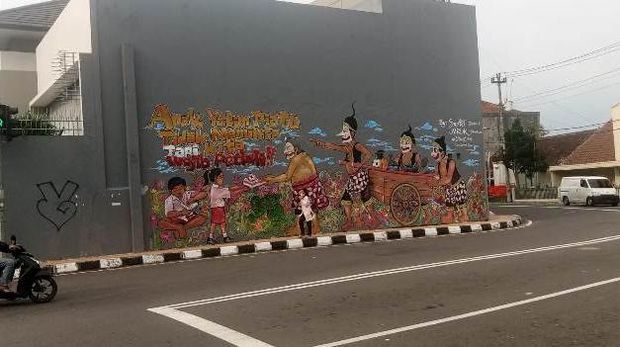 Penampakan mural sebelum terkena vandalisme di Menowo, Kota Magelang.