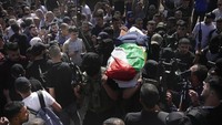Shireen Abu Aqleh tewas ditembak pasukan Israel, Rabu (11/5) ketika meliput operasi penyerbuan pasukan Israel di kamp pengungsi Jenin di Tepi Barat.