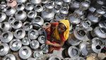 Potret Cuaca Ekstrem di India, Suhu Tembus 40 Derajat-Dihantam Badai