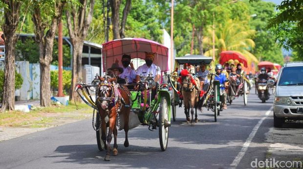 tradisi masyarakat osing