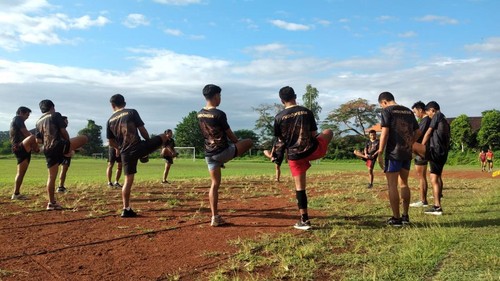 Suasana latihan fisik atlet Vovinam pada Sea Games Vietnam 2022