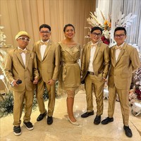 Gaya hidup dan pola makan yang dijalaninya memang tidak mudah dan perlu waktu lama agar bisa mencapai target. Foto: Instagram/@botikapanggabean