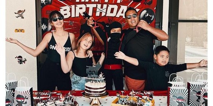 Ulang Tahun Anak Nia Ramadhani Ulang Tahun Anak Nia Ramadhani