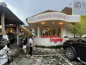 Umaeh Inyong, Sentuhan Ngapak di Restoran Khas Banyumasan