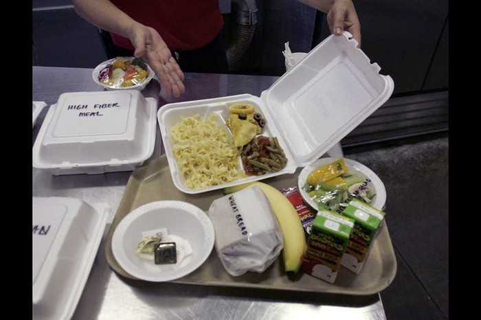 10 Menu Makanan Narapidana di Penjara Berbagai Negara, Jepang hingga Indonesia 10 Menu Makanan Narapidana di Penjara Berbagai Negara, Jepang hingga Indonesia