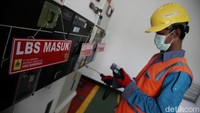 Total investasi untuk memenuhi kebutuhan listrik Formula E senilai Rp 7 miliar. 
