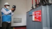 Dalam hal keandalan, PLN sudah menyiapkan 4 lapis pasokan listrik termasuk menggunakan Uninterruptible Power Supply (UPS) yang menjamin listrik tanpa kedip. 