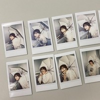 Dalam video yang viral, Ayumi terlihat tak perlu memegang tongkat selfie ketika ingin swafoto, ia bisa melipatkan telinganya yang elastis pada bagian gagangnya. Foto: Instagram Ayumi Takada