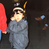 Seingatku, telingaku sejak dulu selalu elastis. Pertama kali aku menemukan bakat ini adalah ketika SD. Ketika itu hujan dan tanganku penuh jadi aku mencoba untuk memegang payung dengan telingaku dan aku bisa. Itu adalah awalnya, katanya dilansir Daily Mail.Foto: Instagram Ayumi Takada