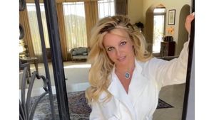 Britney Spears Foto Tanpa Busana Terus, Jempol Netizen Bergoyang