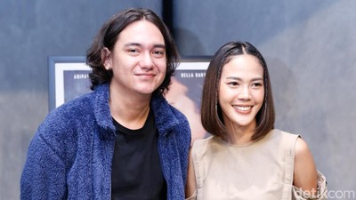 Adipati Dolken dan Della Dartyan Bersatu Lagi di Film Kambodja