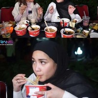 Nagita Slavina menjelaskan pelaku usaha bisa mendaftarkan usahanya untuk bisa dipromosikan olehnya dan Raffi.Biasanya ada yang kayak nawarin atau kita mau makan apa aja, UMKM bisa daftar, ada roti bakar dan lain-lain, tutur Nagita. Foto: Dok. Youtube Rans Entertaiment.