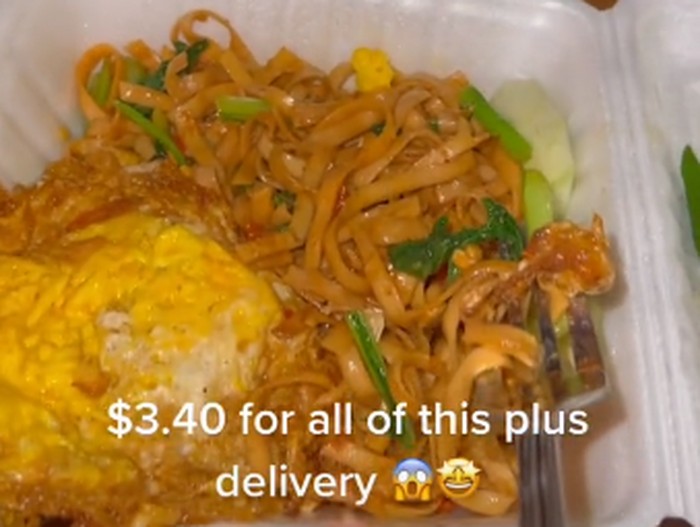 Harga makanan di Bali murah, bule ini senang banget!