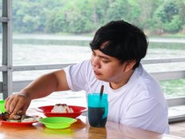 Makan Pakai Tangan Ternyata Baik untuk Pencernaan, Begini Penjelasan Dokter