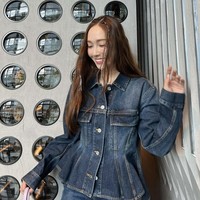 Jessica Jung melanjutkan bahwa karakter fiksinya Rachel enggan menghentikan bisnis fashion-nya maupun keluar dari grupnya. Dan sejak keluar dari Girls Forever, dia tak pernah berkomunikasi dengan personelnya. Foto: dok. Instagram @jessica.syj