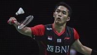 Setelah itu, Jojo tak terkejar lagi untuk memetik kemenangan dengan skor 21-18. Smash Jojo tak bisa dikembalikan oleh Li yang memastikan kemenangan.