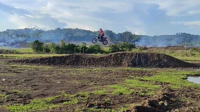 Kejurda Putaran III bertajuk Moto X Bupati Bone Championship akan digelar di Puncak Mario, Kecamatan Mare, Kabupaten Bone.